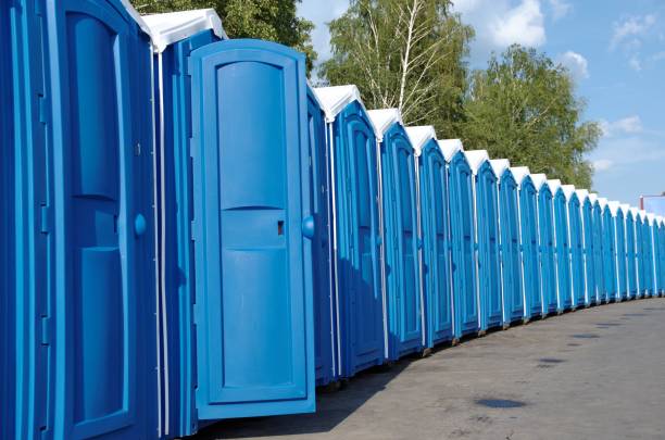 Best Portable restroom trailer rental  in Hampstead, NC